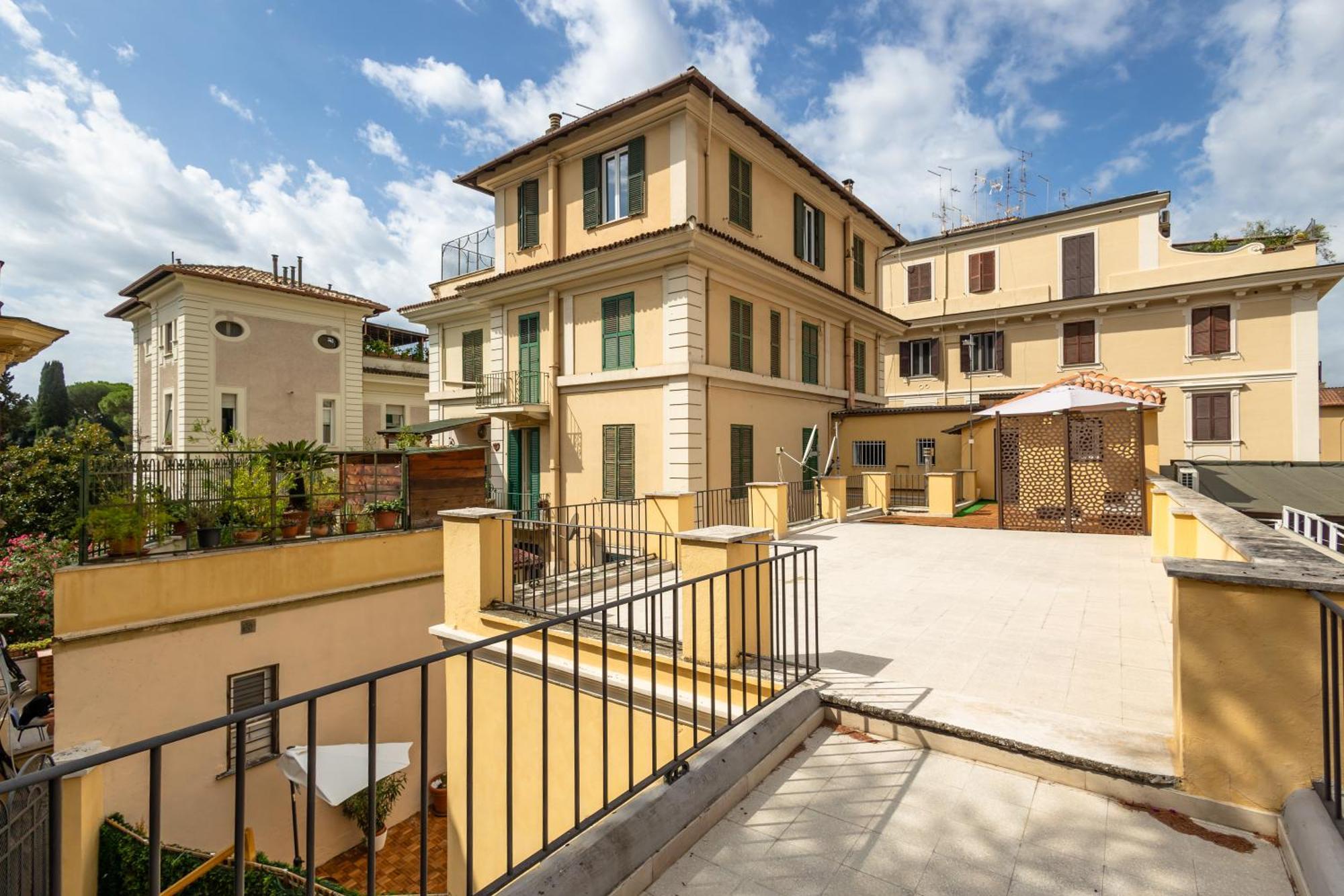 Jmartins Colosseo Suites — Photos 1
